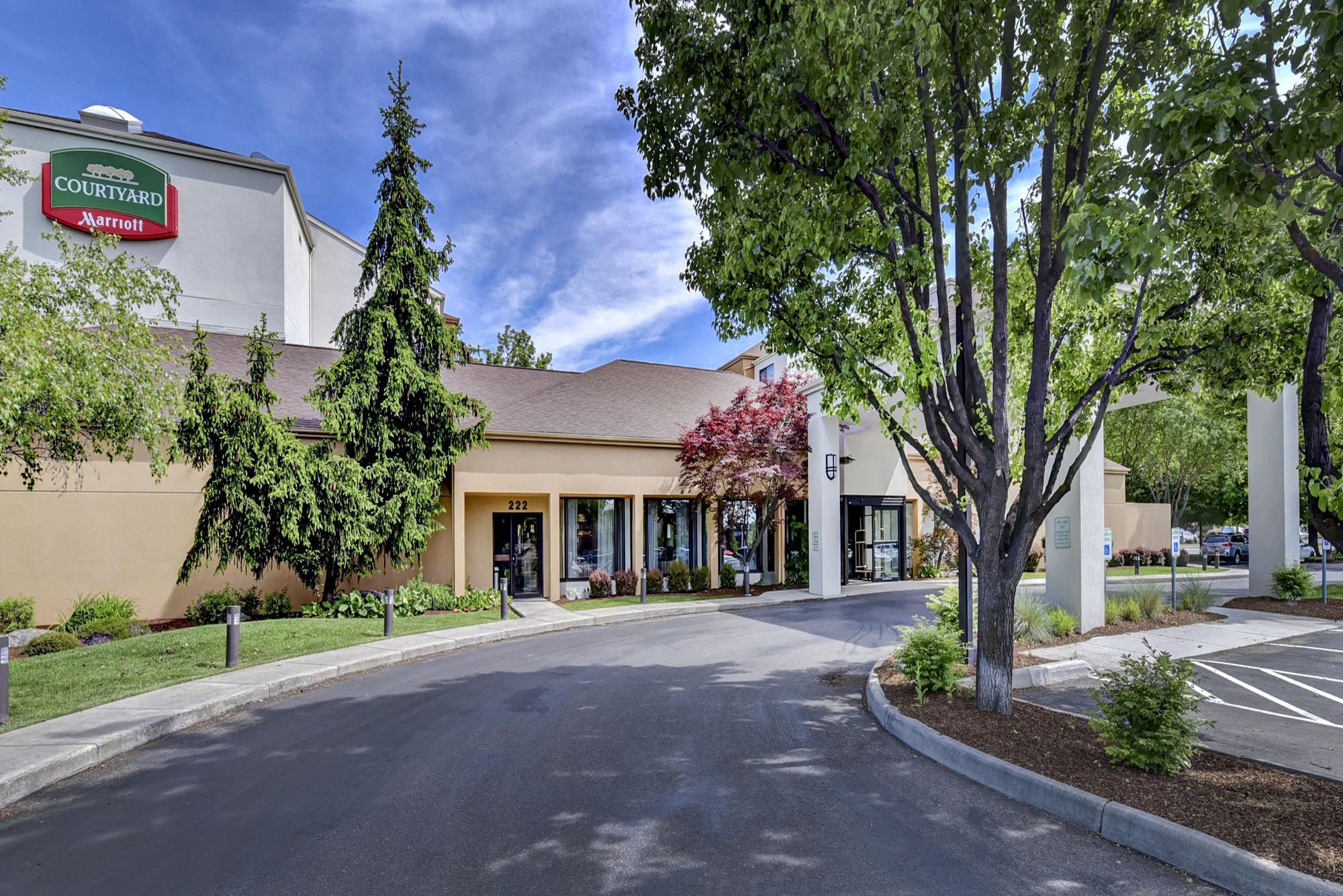 Courtyard Boise Downtown Hotel Екстериор снимка